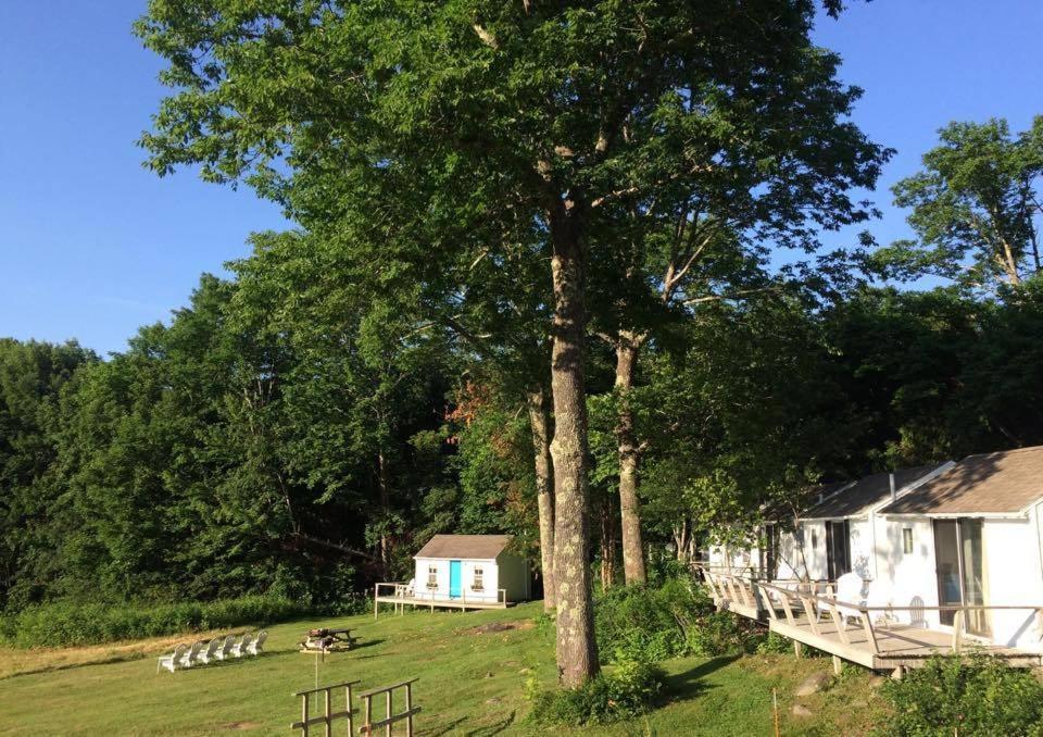 Lincolnville Motel Buitenkant foto